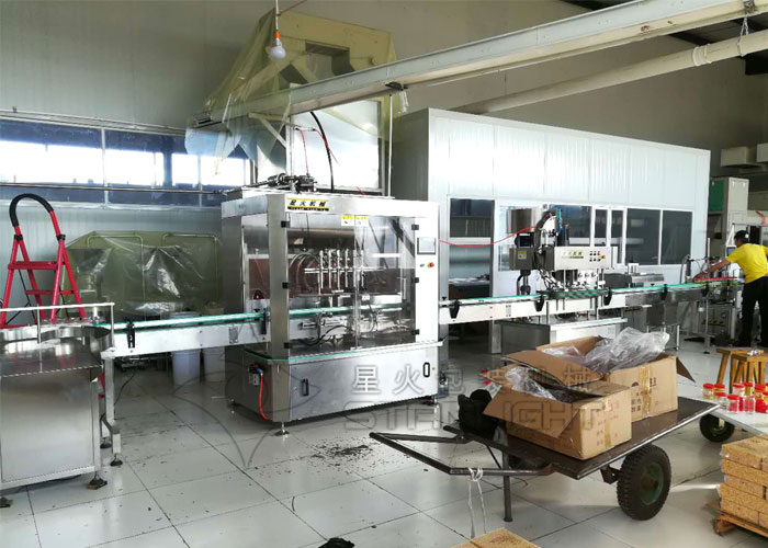 蜂蜜灌裝機(jī)生產(chǎn)線(xiàn)設(shè)備