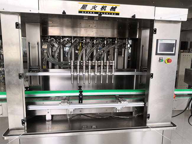 膏體灌裝機(jī)設(shè)備細(xì)節(jié)實(shí)拍