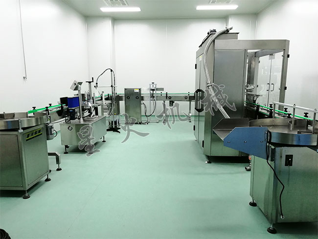 稱重式液體肥料灌裝機(jī)設(shè)備展示